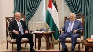الرئيس عباس يؤكد إجراء الانتخابات التشريعية الفلسطينية في موعدها