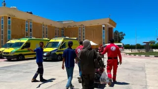معبر رفح البري يستقبل دفعة جديدة من العائدين إلى قطاع غزة