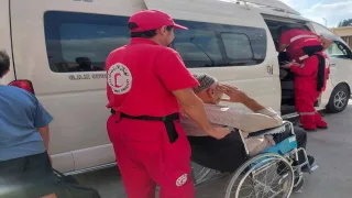 إجلاء دفعة جديدة من مرضى ومصابي قطاع غزة لتلقي العلاج في الخارج
