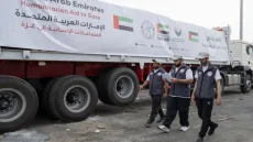 دخول 5 قوافل مساعدات إماراتية تضم 903 أطنان إلى قطاع غزة