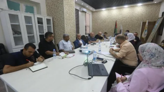 بلدية غزة تناقش أولويات التعافي وإعادة الإعمار لحي تل الهوى